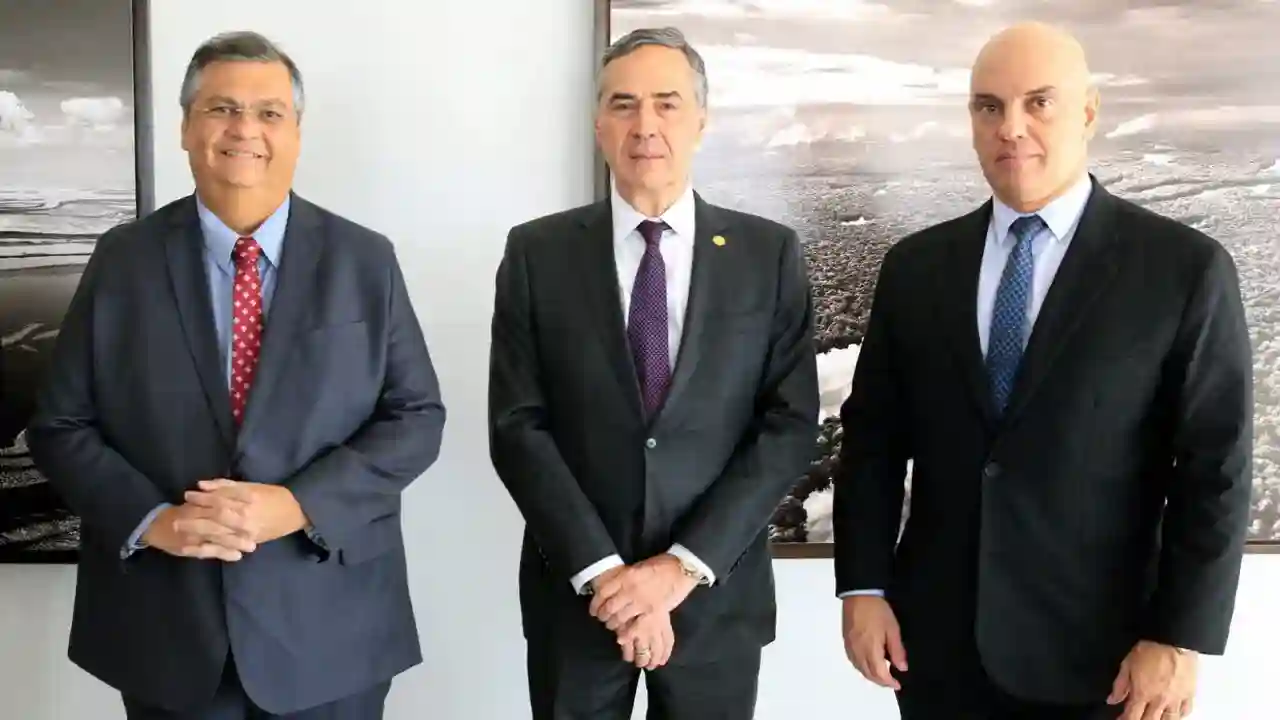 STF, Supremo Tribunal Federal, judiciário, separação de poderes, democracia, ativismo judicial