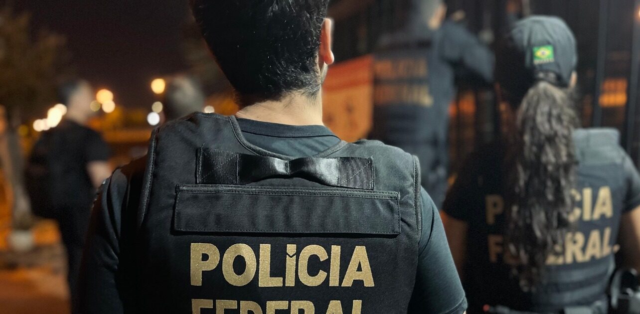 Agentes da Polícia Federal em ação